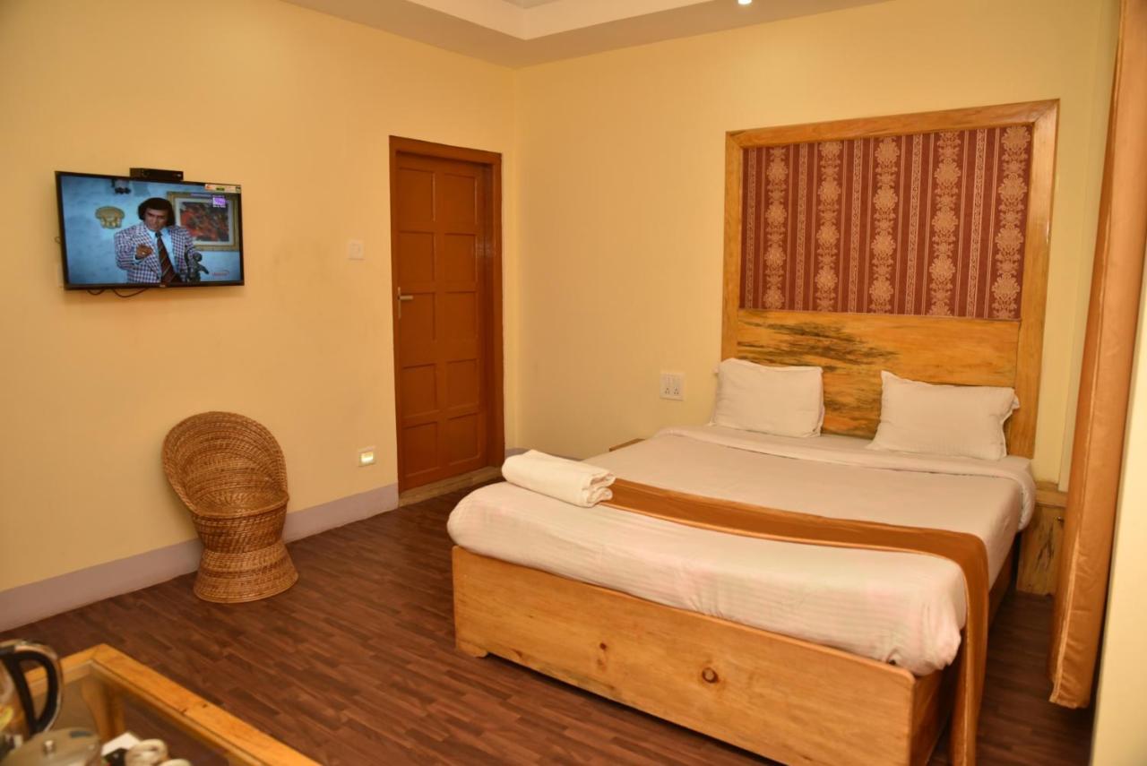 Hotel City Palace Inn Shillong Kültér fotó