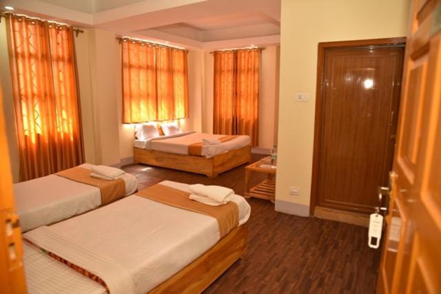 Hotel City Palace Inn Shillong Kültér fotó