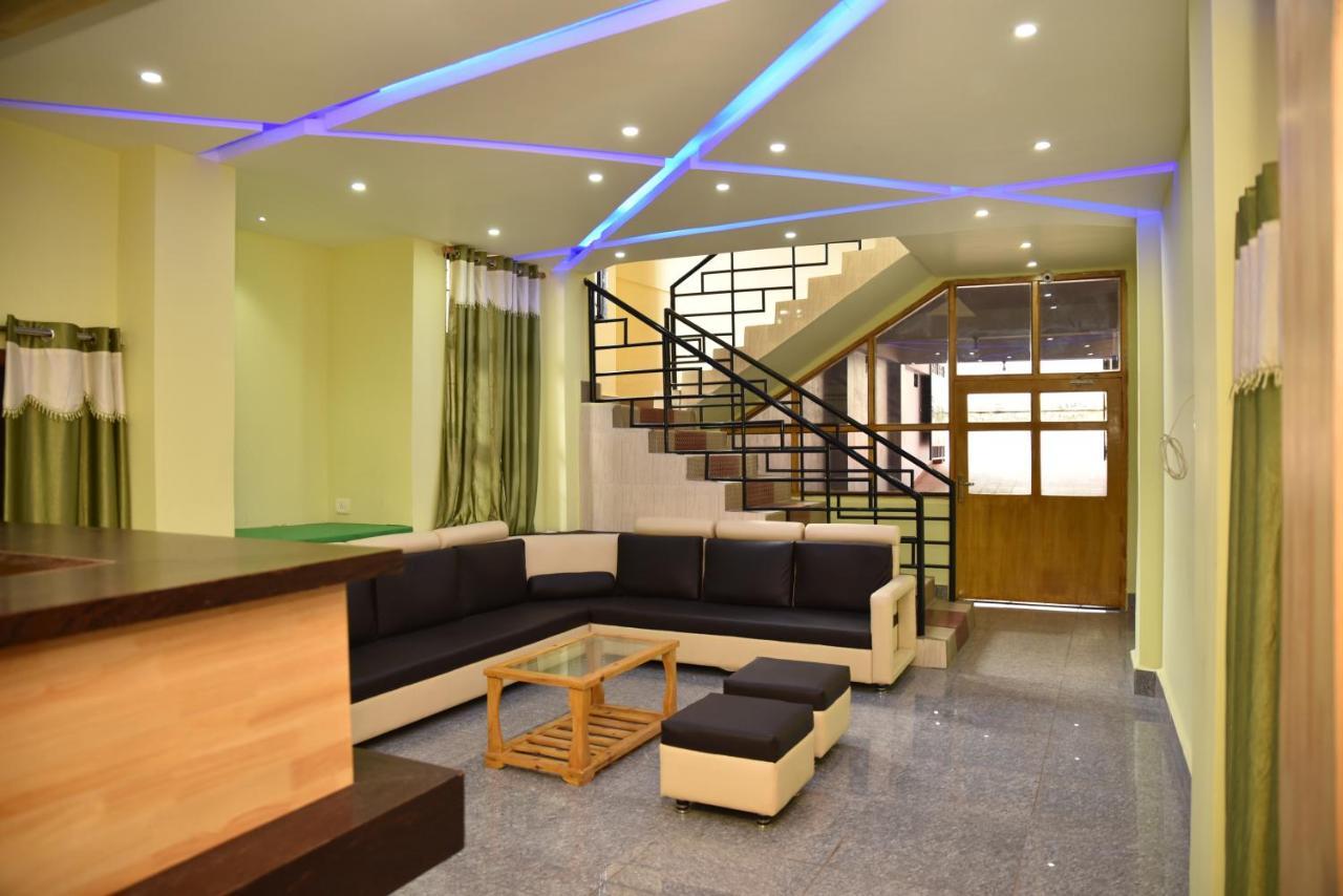 Hotel City Palace Inn Shillong Kültér fotó